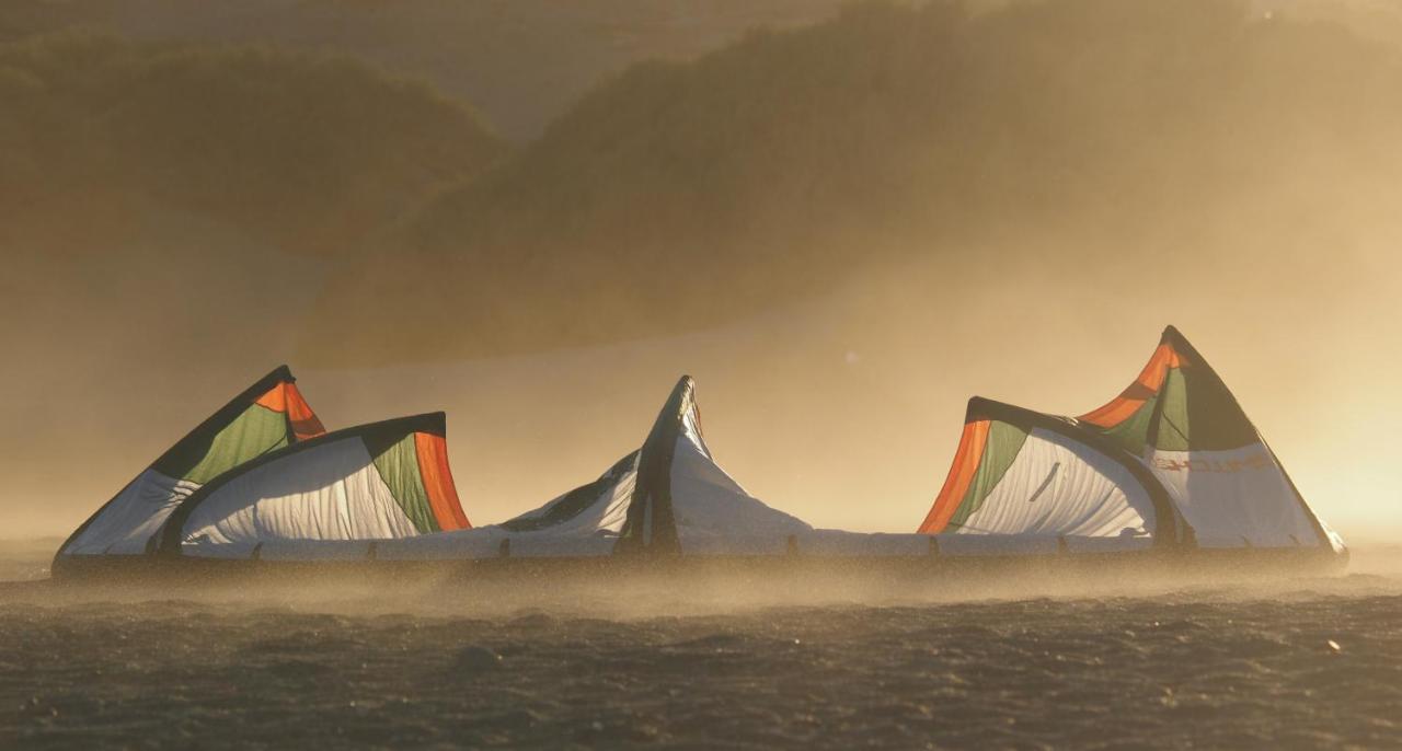 דירות La Mareta Sunrise Directly At The Sea מראה חיצוני תמונה